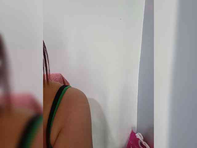 candicelovee webcam