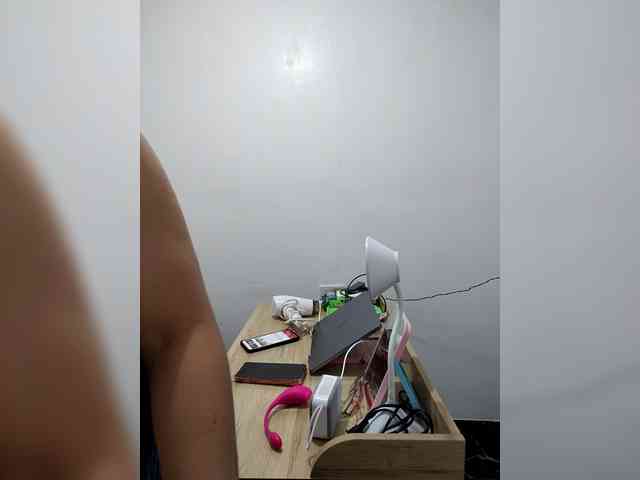 candicelovee webcam