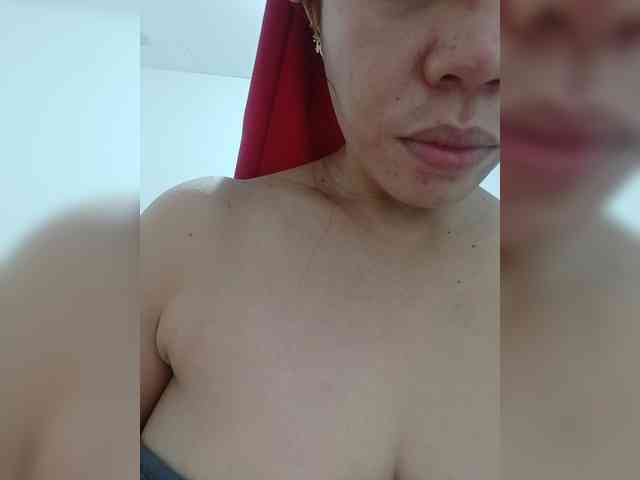 candicelovee webcam