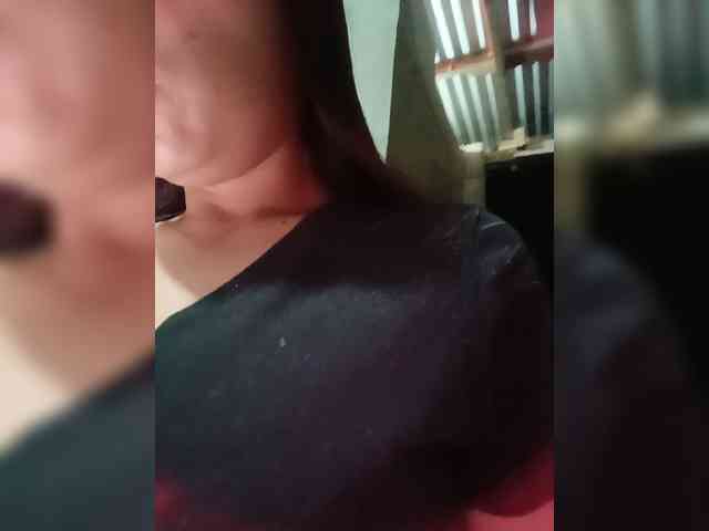 candicelovee Live Webcam on BongaCams