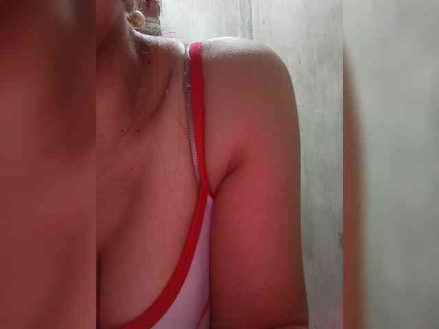 candicelovee webcam
