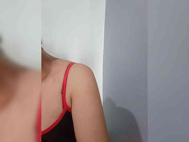 candicelovee webcam