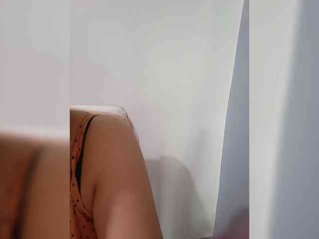 candicelovee webcam