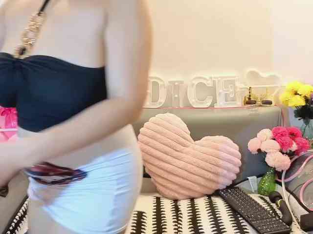 candicelovee webcam