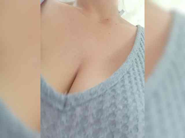 candicelovee webcam