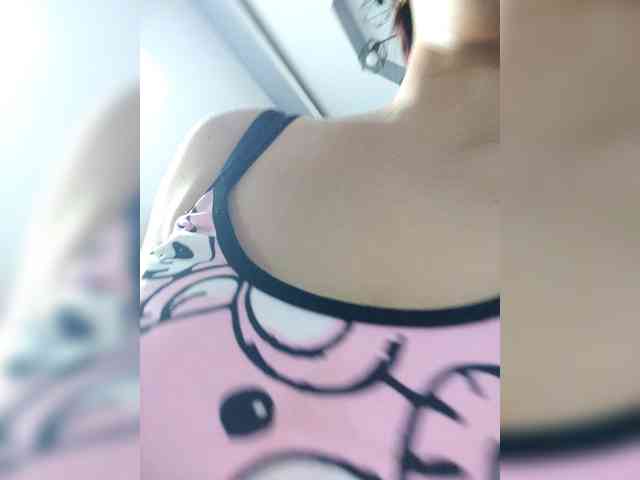 candicelovee webcam