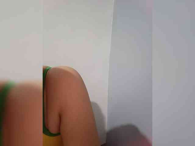 candicelovee webcam