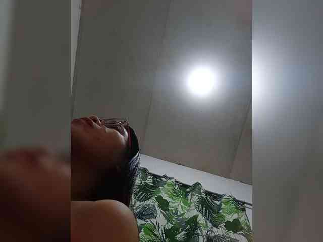 candicelovee webcam