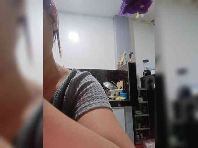 candicelovee webcam