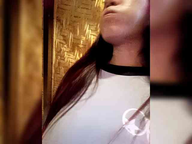 candicelovee Live Webcam on BongaCams