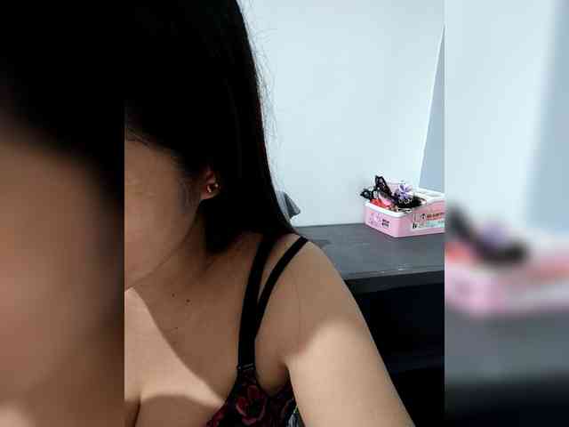 candicelovee webcam