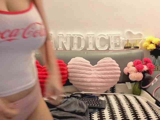 candicelovee webcam