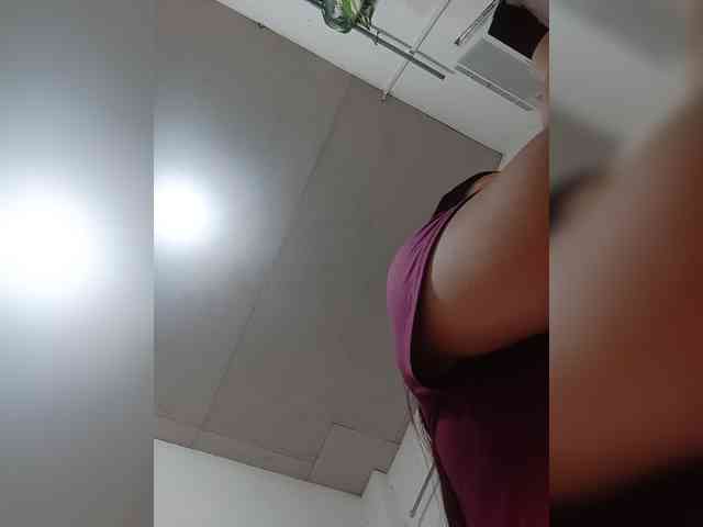 candicelovee webcam