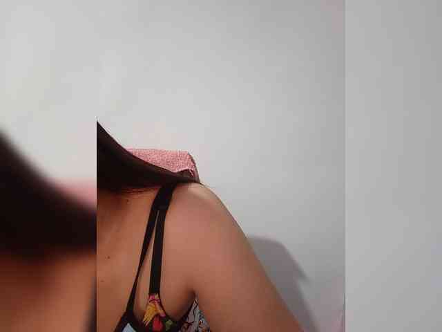 candicelovee webcam