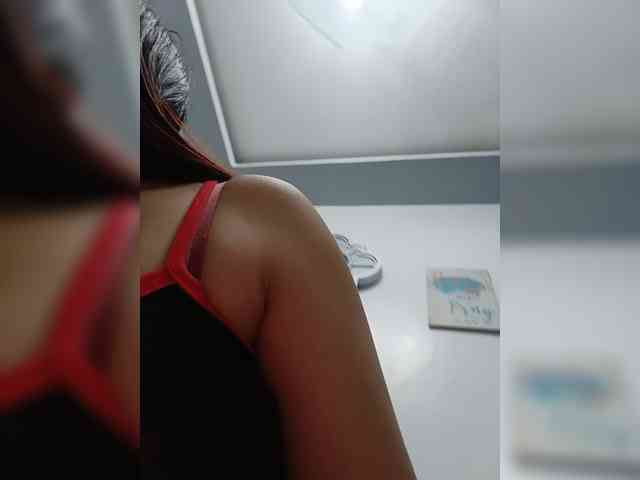 candicelovee webcam