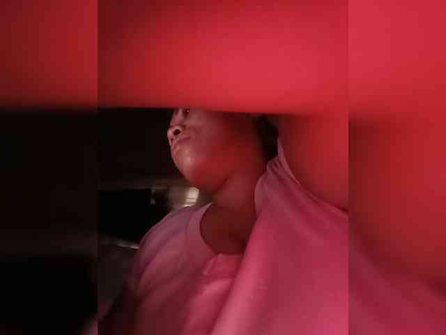 candicelovee webcam