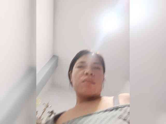 candicelovee webcam