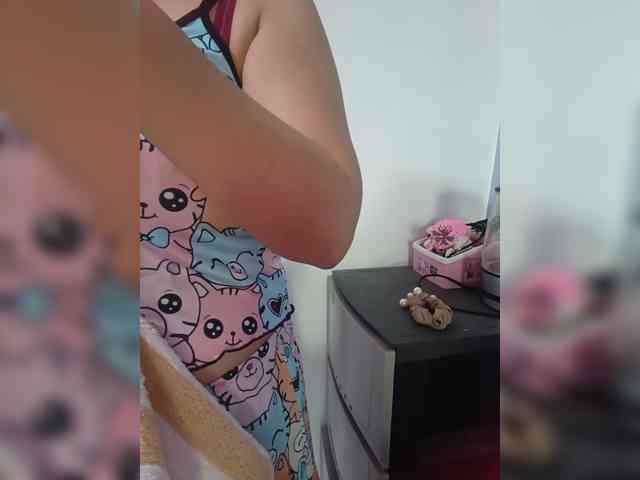 candicelovee webcam