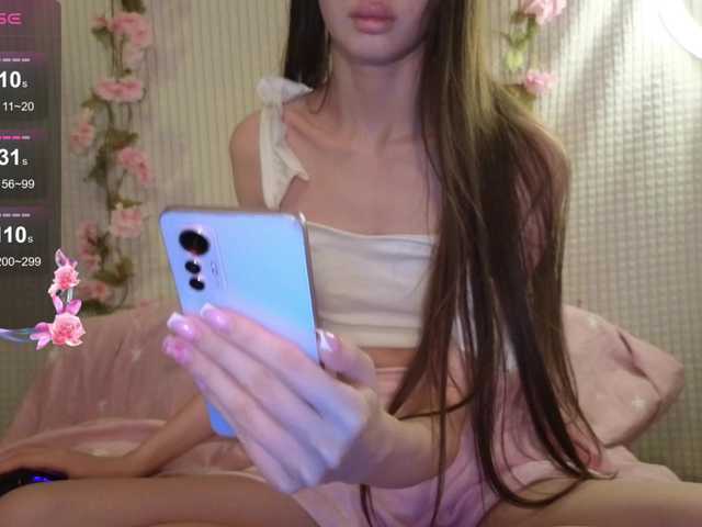 BonnieFitoNyash live webcam show