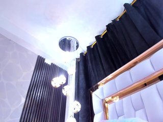 SarayRoyse Porn Show