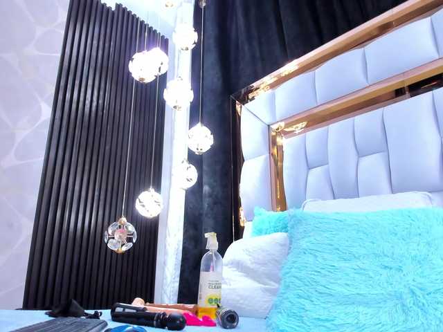SarayRoyse live cam on BongaCams