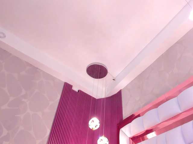 SarayRoyse live cam on BongaCams