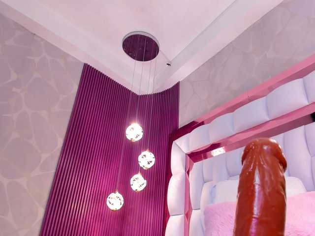 SarayRoyse live cam on BongaCams