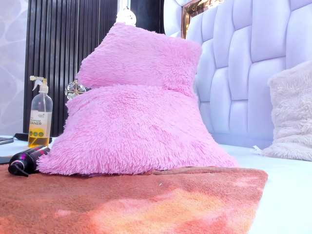 SarayRoyse live cam on BongaCams