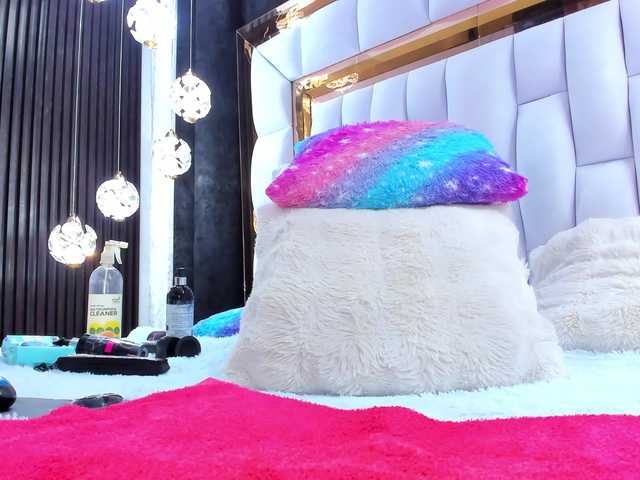 SarayRoyse's BongaCams show and profile