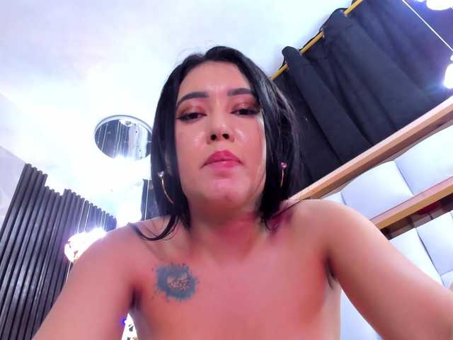 SarayRoyse live cam on BongaCams