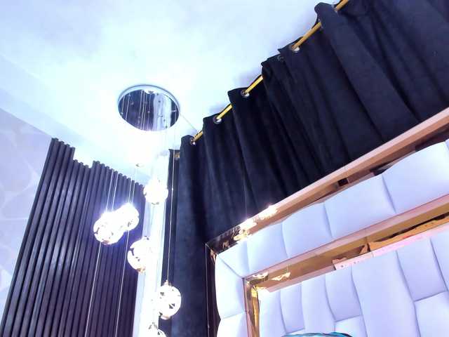 SarayRoyse live cam on BongaCams