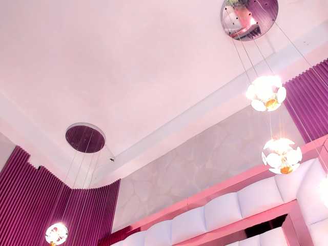 SarayRoyse live cam on BongaCams