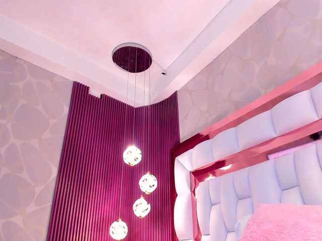 SarayRoyse live cam on BongaCams