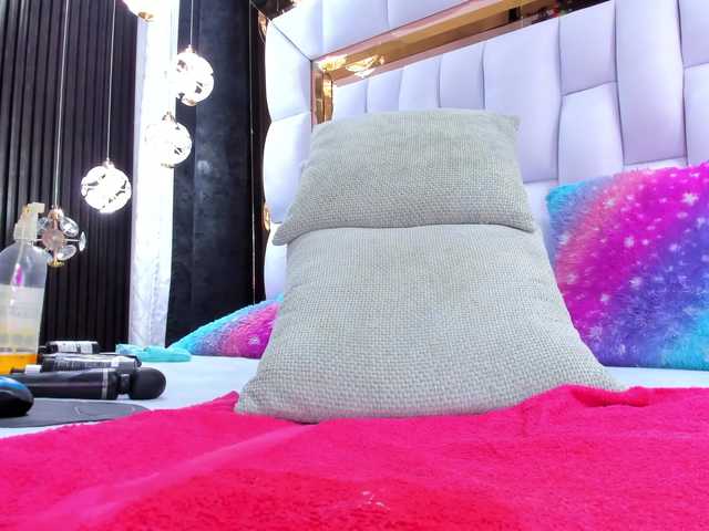 SarayRoyse live cam on BongaCams