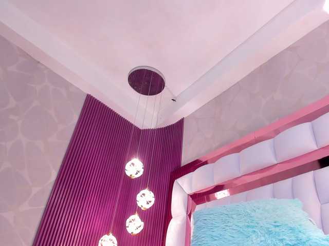 SarayRoyse live cam on BongaCams