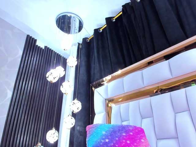 SarayRoyse live cam on BongaCams