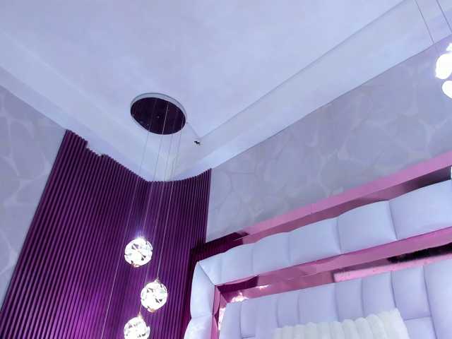 SarayRoyse live cam on BongaCams