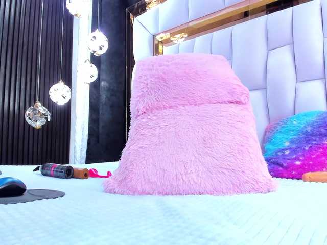 SarayRoyse live cam on BongaCams