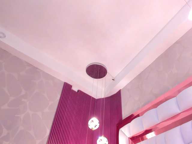 SarayRoyse live cam on BongaCams