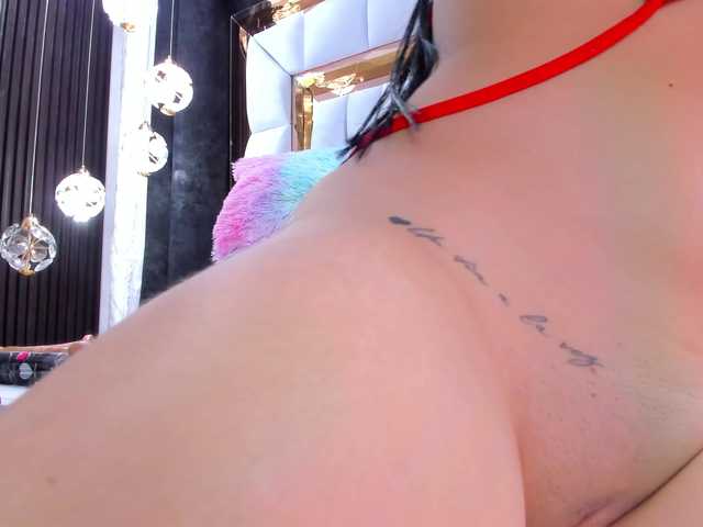 SarayRoyse live cam on BongaCams
