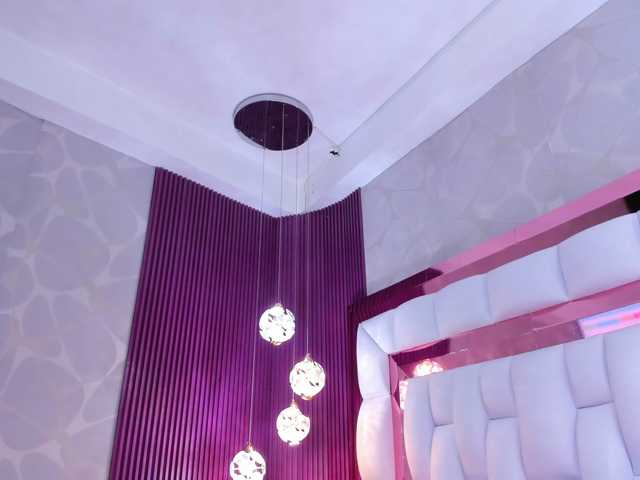 SarayRoyse live cam on BongaCams