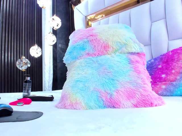 SarayRoyse live cam on BongaCams