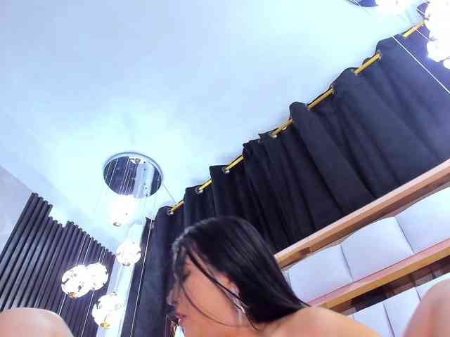 SarayRoyse webcam