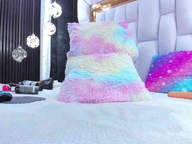 SarayRoyse Live Webcam on BongaCams