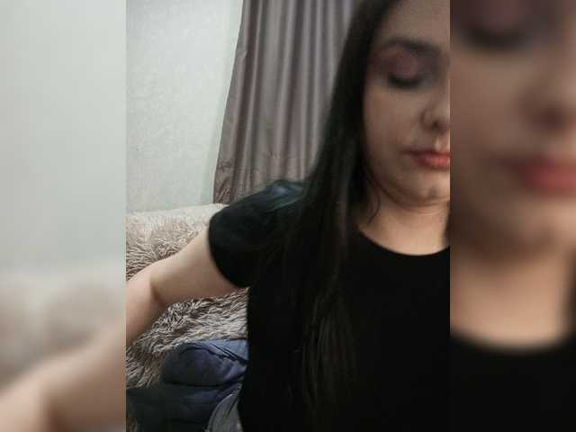 Kristicat live cam on BongaCams