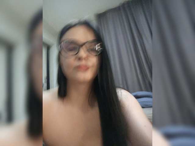 Kristicat live webcam show