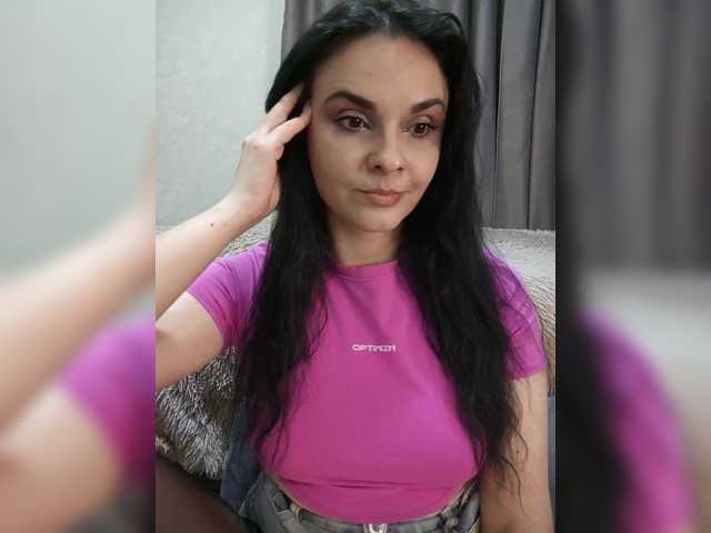 Kristicat live cam on BongaCams
