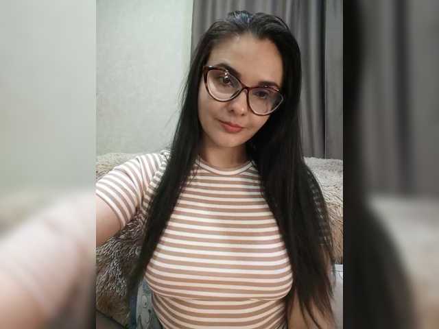 Kristicat live cam on BongaCams