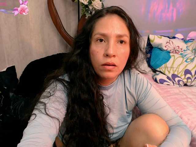 goddess-nahy Live Cam on BongaCams