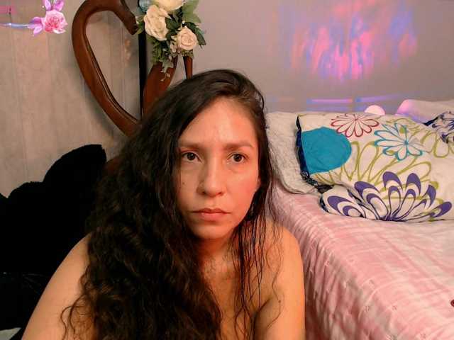 goddess-nahy live cam on BongaCams